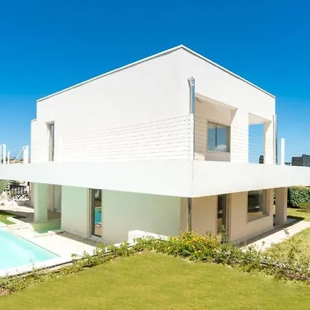 Apartamento Stunning In Pittulongu With Pool