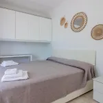 Guesthost - Stunning In Pittulongu With Pool Apartman Olbia