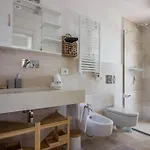 Apartman Guesthost - Stunning In Pittulongu With Pool *