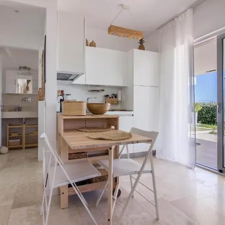 Guesthost - Stunning In Pittulongu With Pool